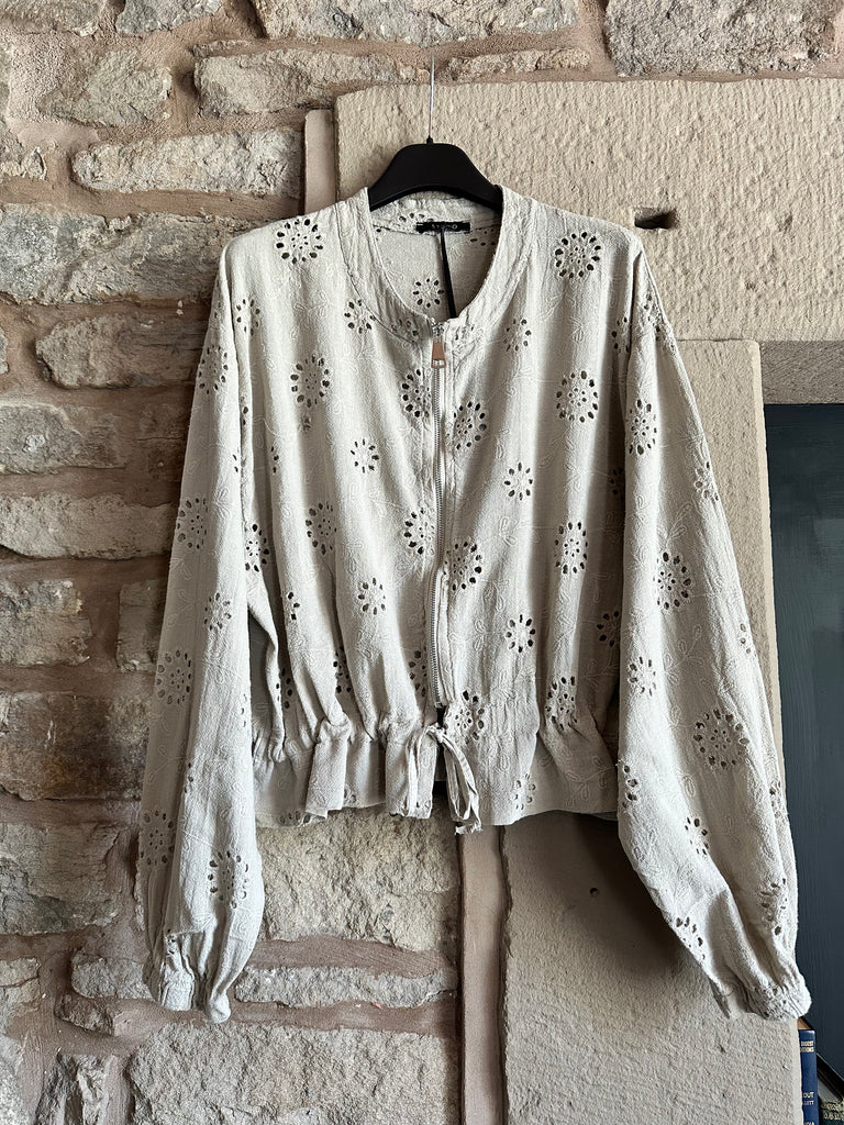 Stone Zip