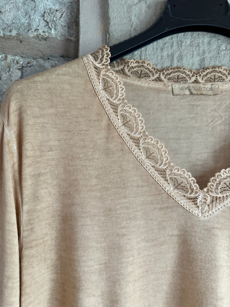 Sand Lace