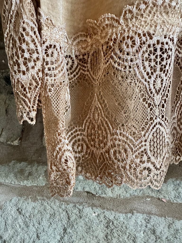 Sand Lace