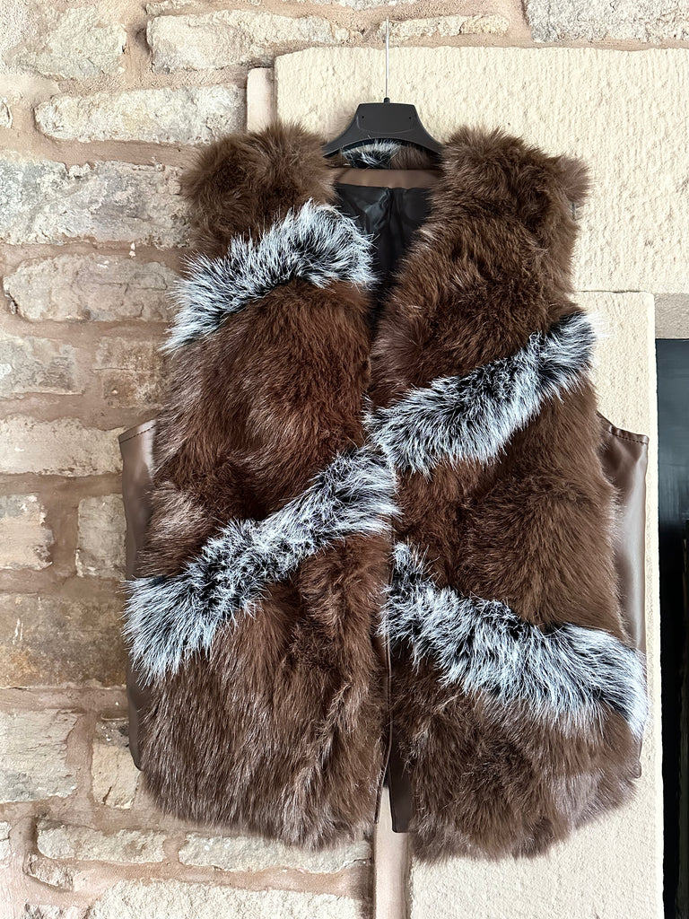 Chocolate Gilet
