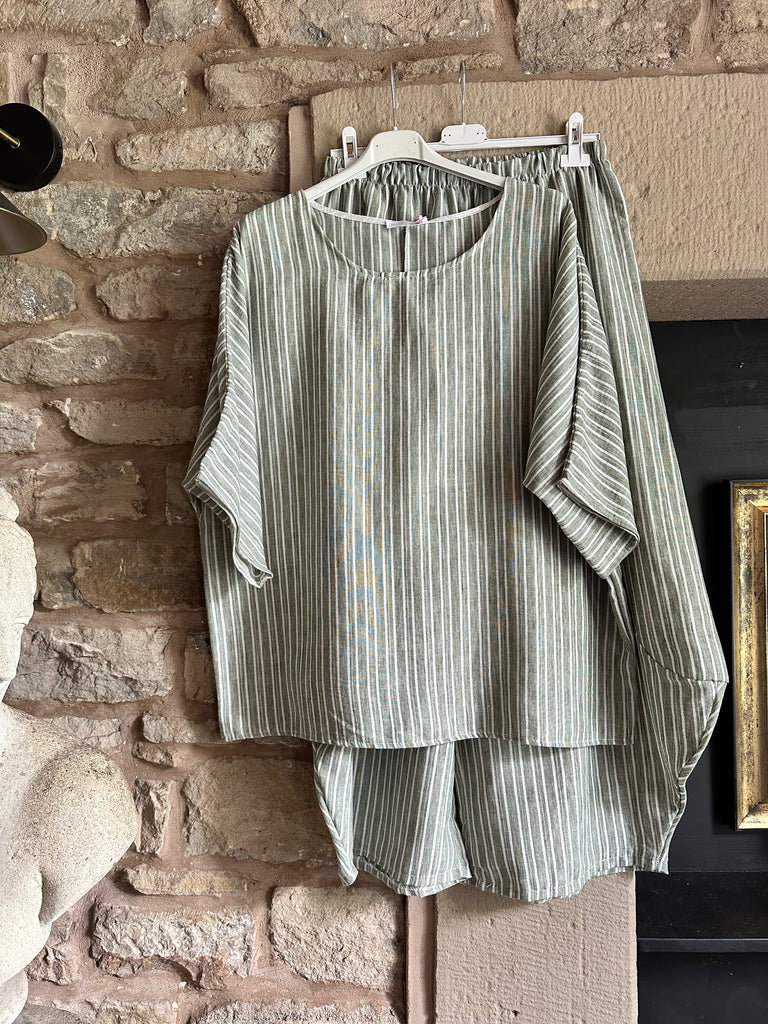 Stripe Suit 3 Colours