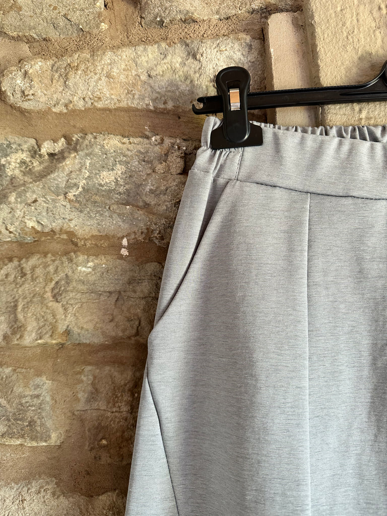 Silver Grey Scuba