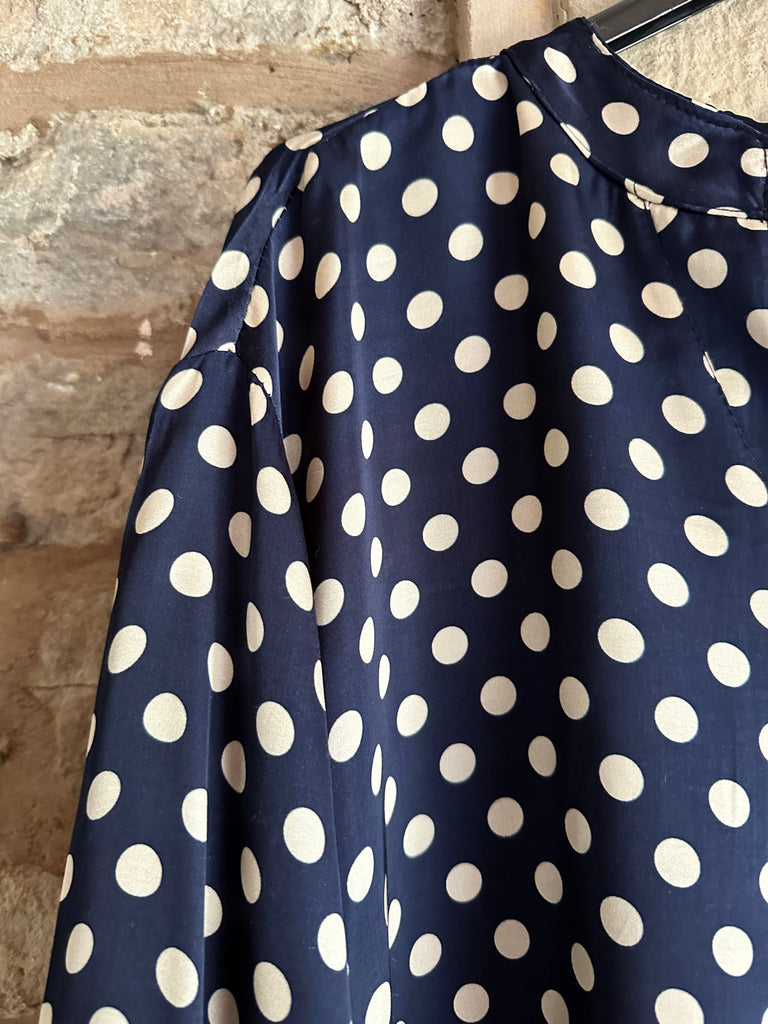 Navy Dot