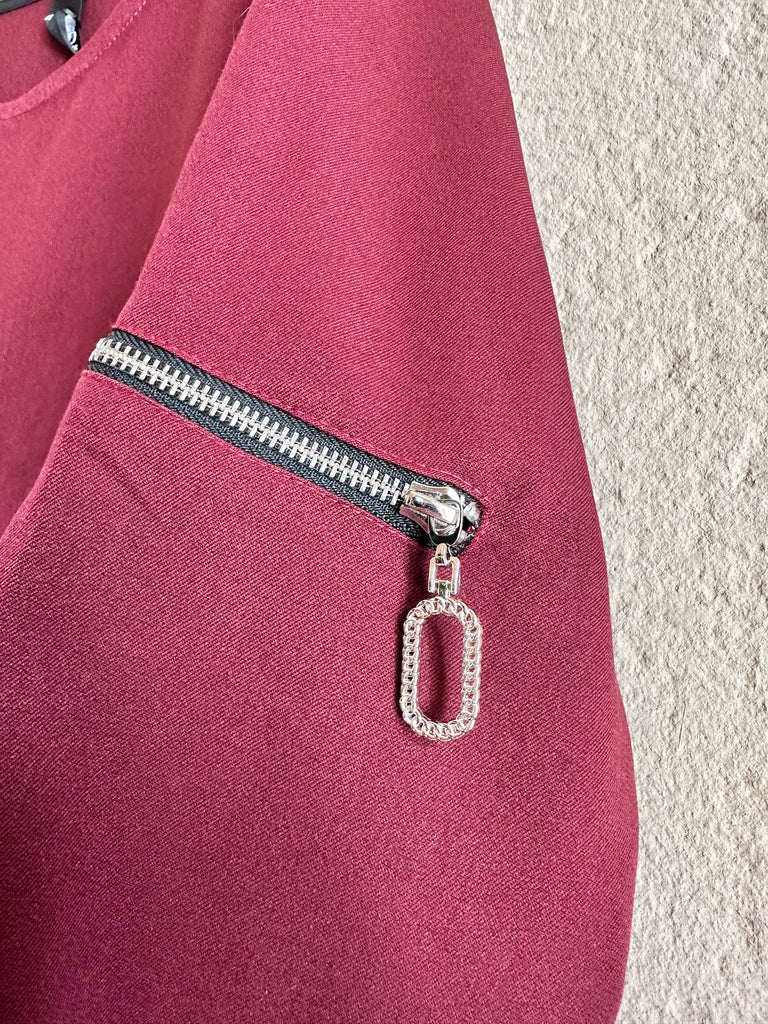 Berry Zip Top