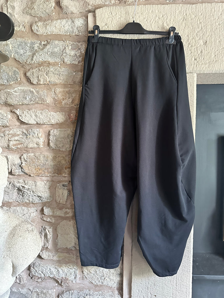 Black  Cacoon Sweatpants