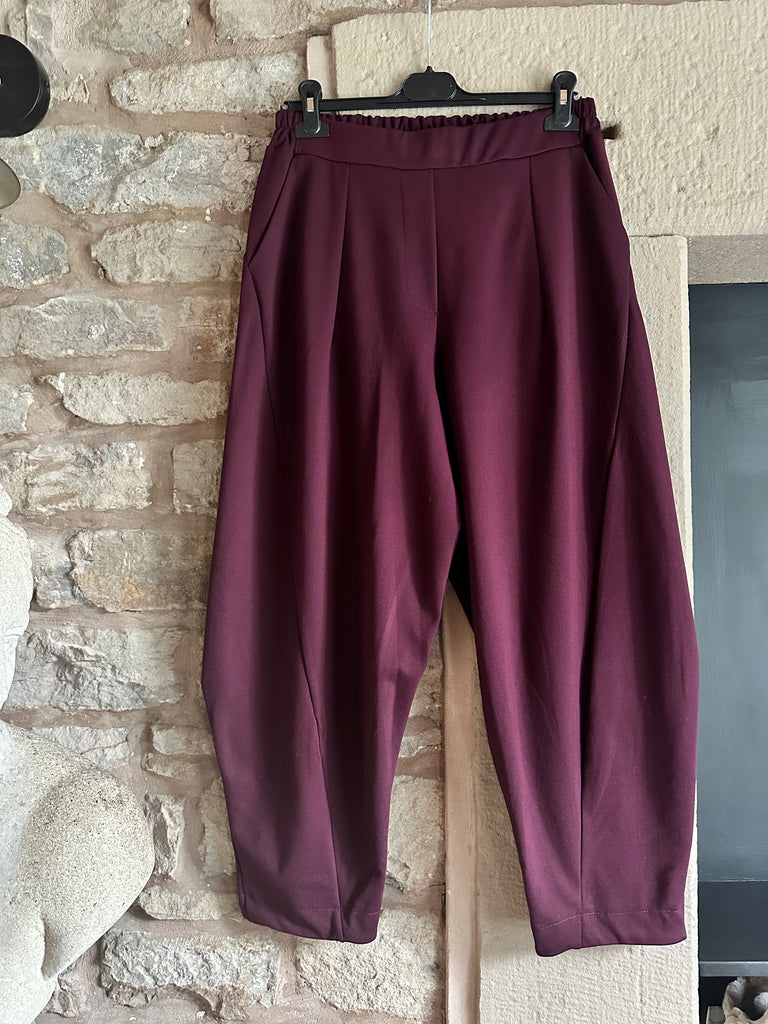 Dark Berry Scuba