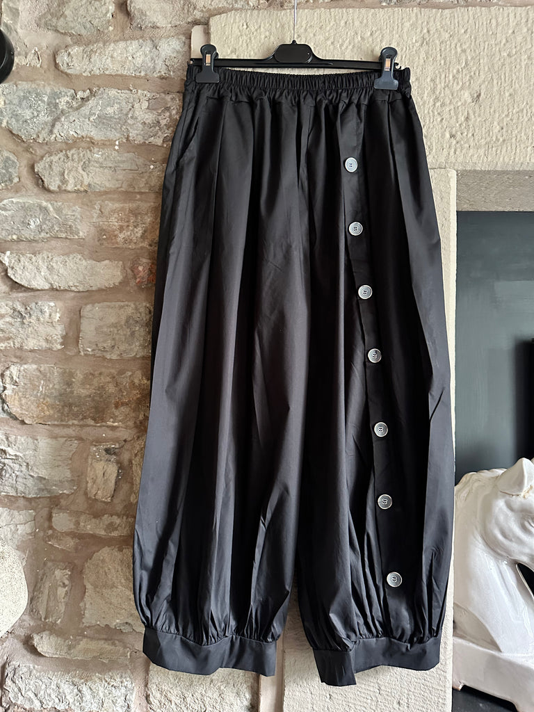 Black Poplin Pant
