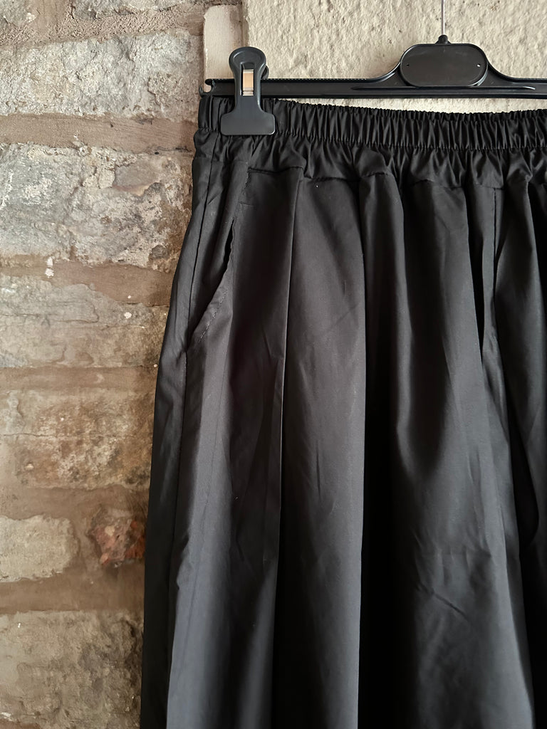 Black Poplin Pant