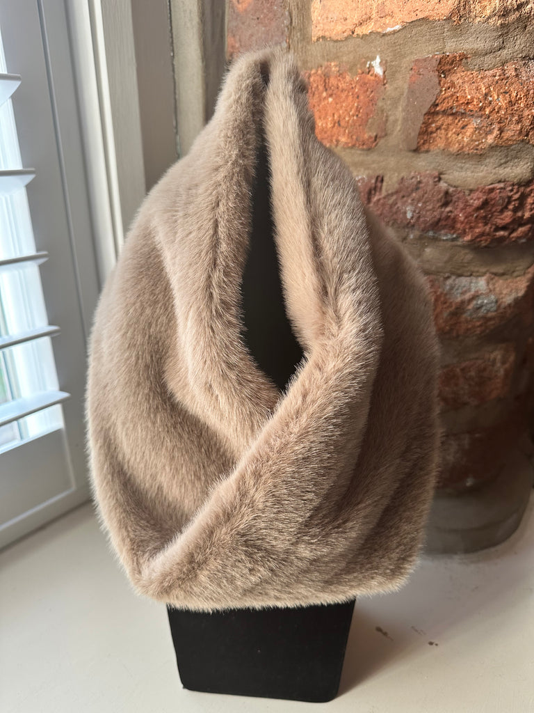 Mink Snood
