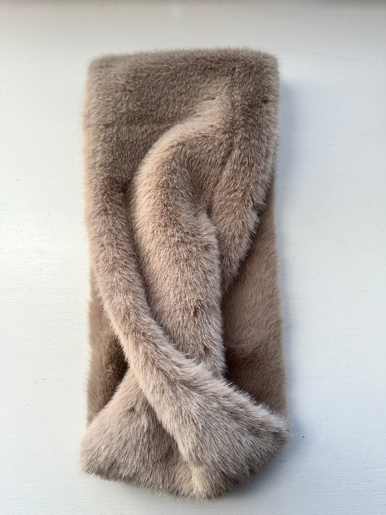 Mink Snood
