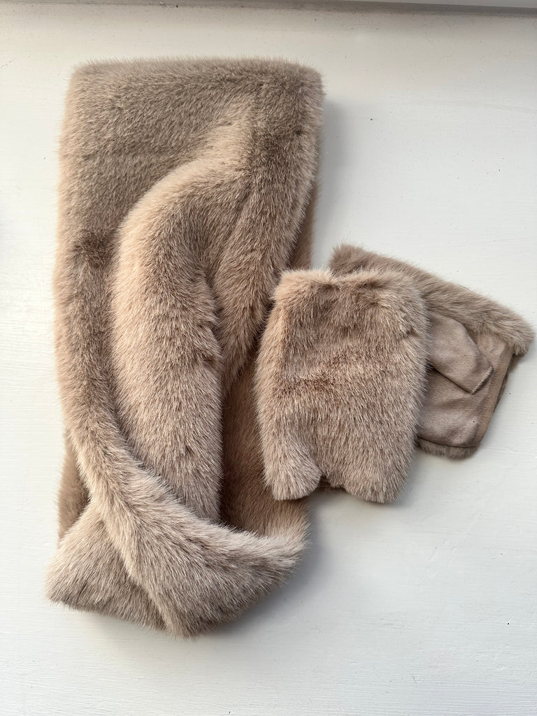 Mink Snood