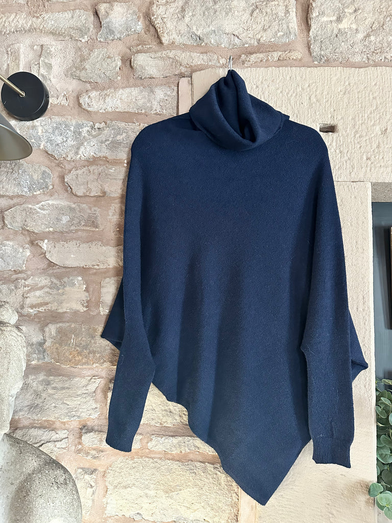 Anna Cowl Navy