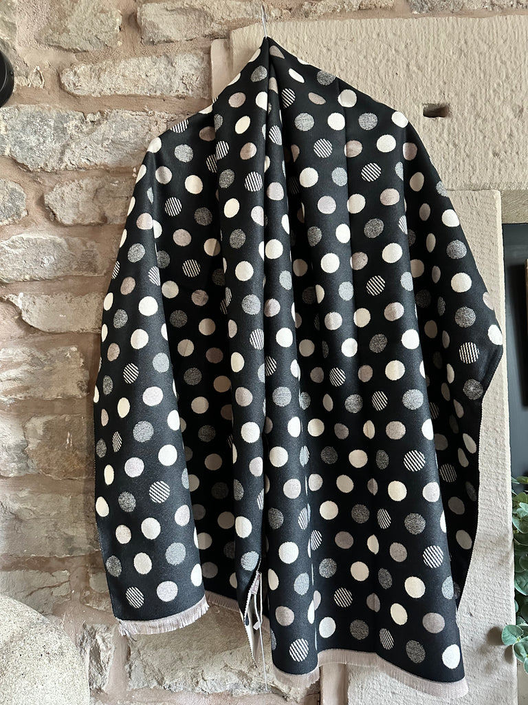 Black Polka