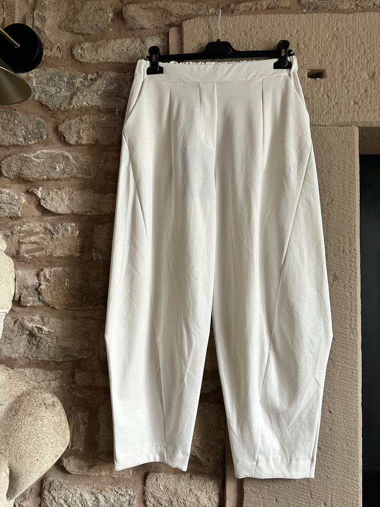 Winter White Scuba