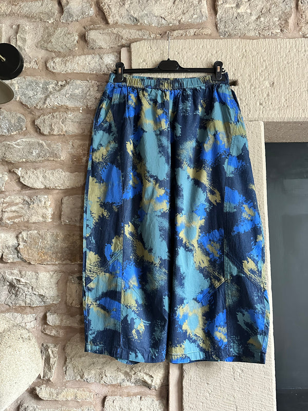 Electric Blue Smudge
