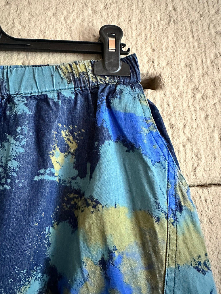 Electric Blue Smudge