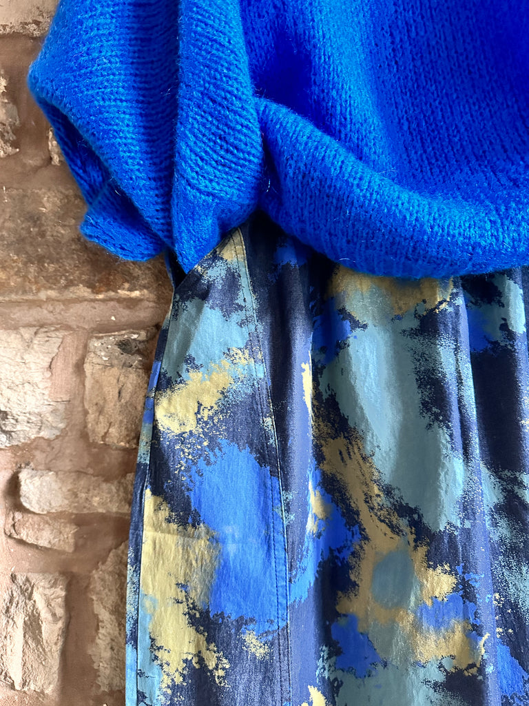 Electric Blue Smudge
